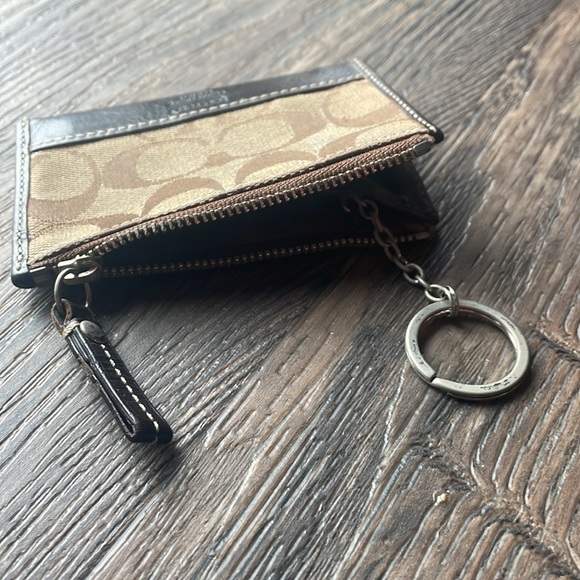 Brown Coach card case - Picture 3 of 3